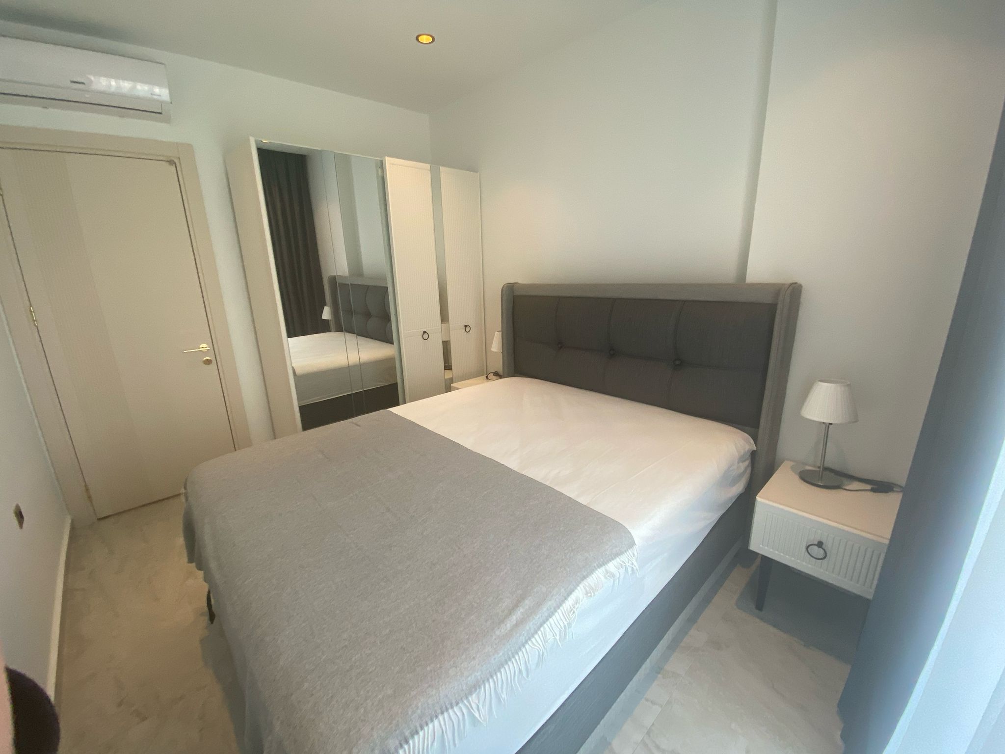 Апартаменты 1+1 рядом с морем в районе Тосмур. - Фото 49