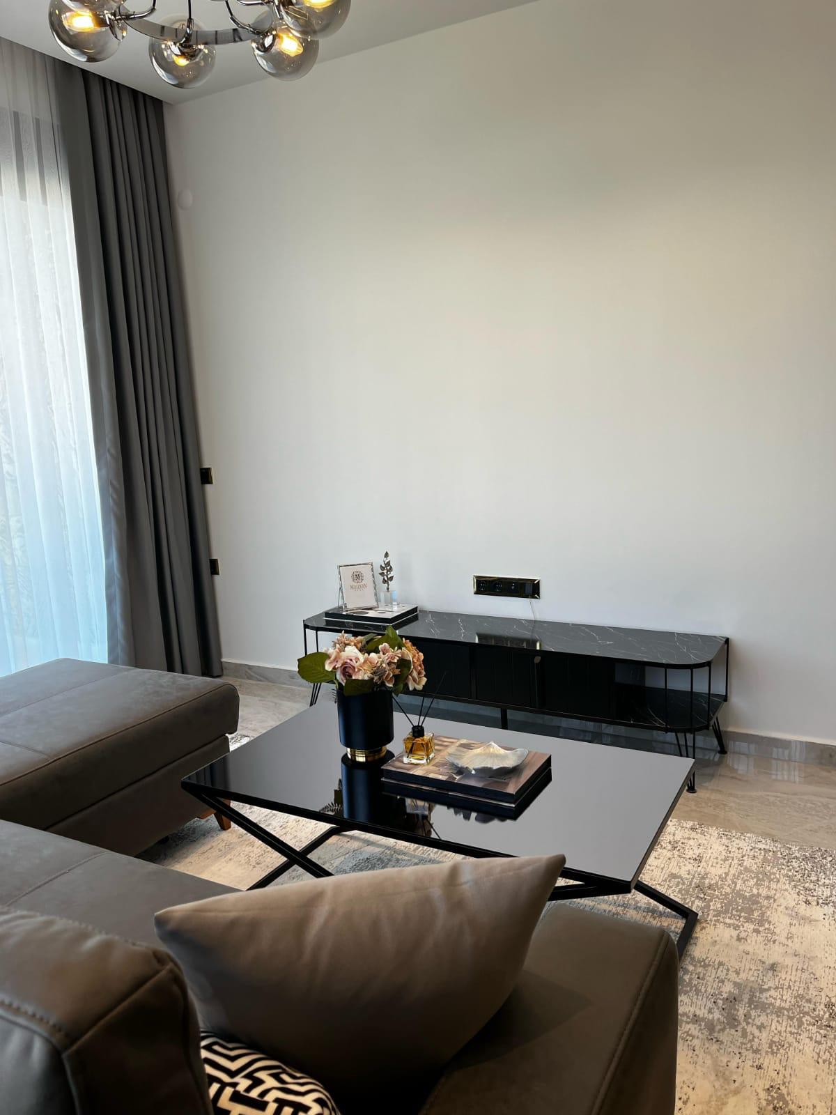 Апартаменты планировкой 1+1 рядом с морем в районе Тосмур. - Фото 43