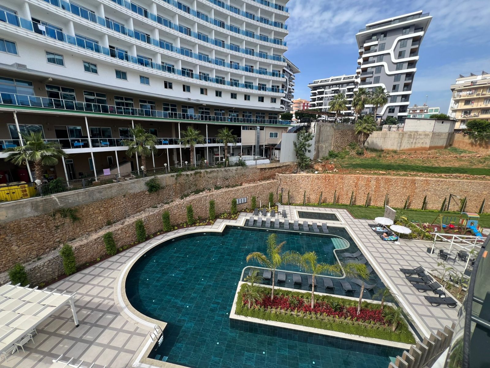 Апартаменты 1+1 рядом с морем в районе Тосмур. - Фото 11