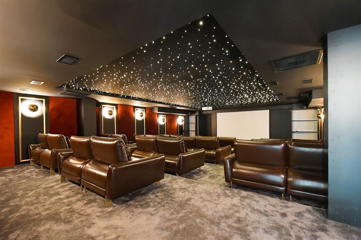 Апартаменты планировкой 1+1 рядом с морем в районе Тосмур. - Фото 35