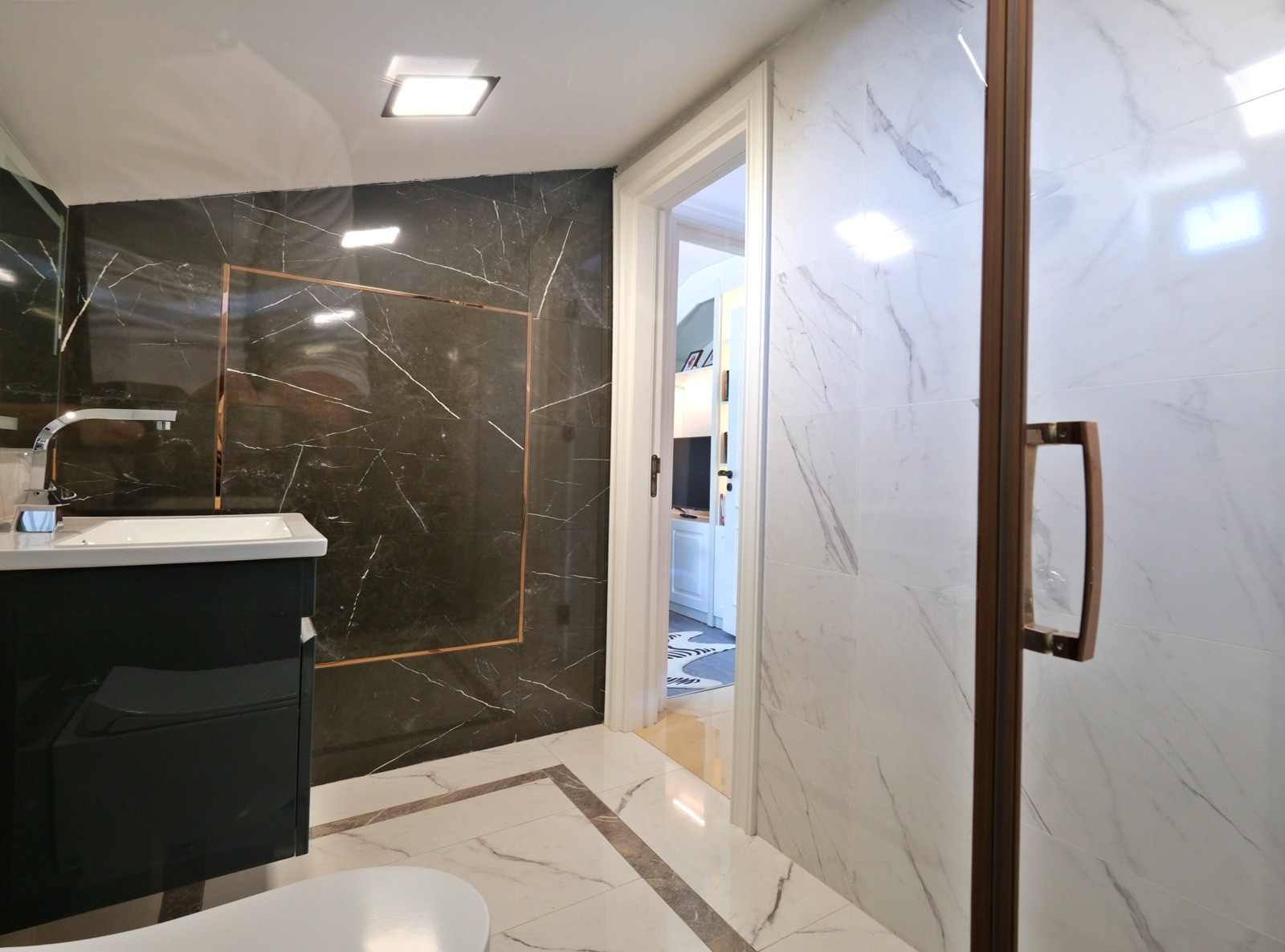 Элитные виллы 6+3 в Бююкчекмедже с панорамным видом на море. - Фото 54