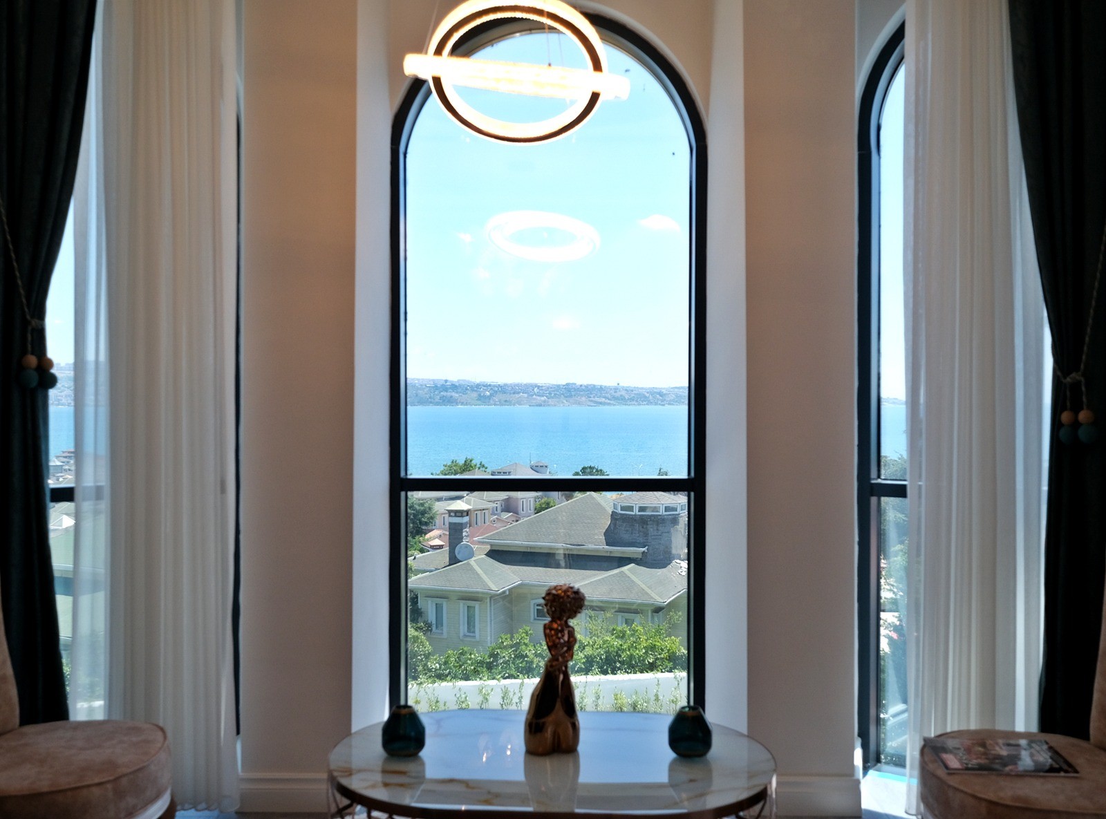 Элитные виллы 6+3 в Бююкчекмедже с панорамным видом на море. - Фото 43