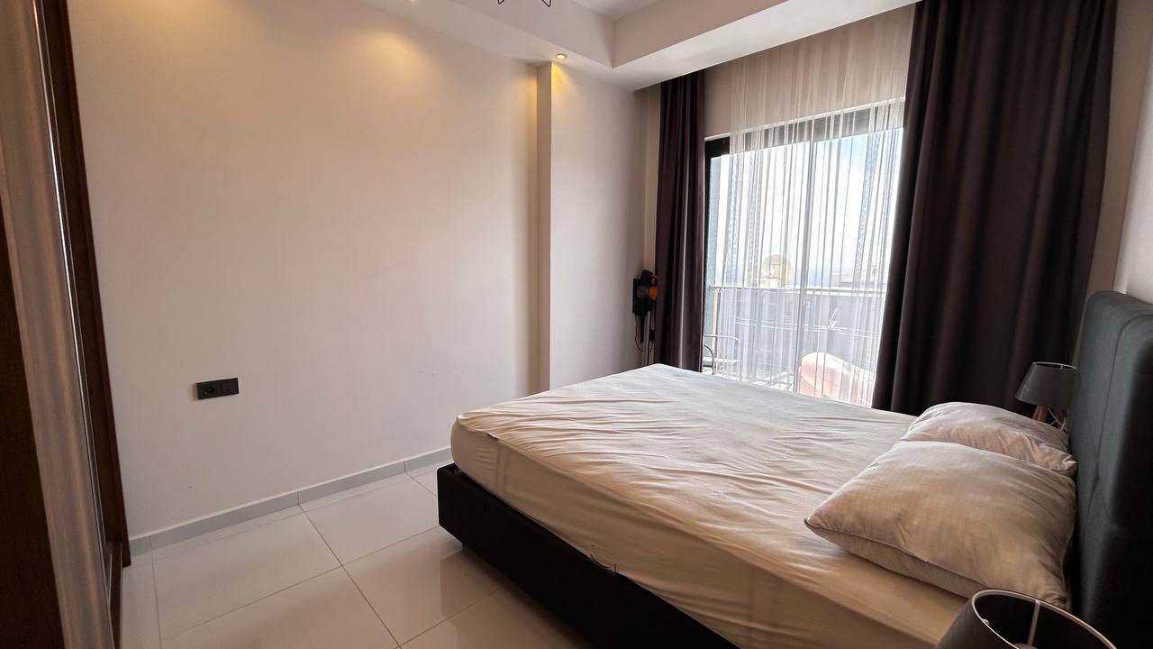 Меблированные апартаменты 1+1 в Махмутларе с видом на море, в комплексе с развитой инфраструктурой. - Фото 30