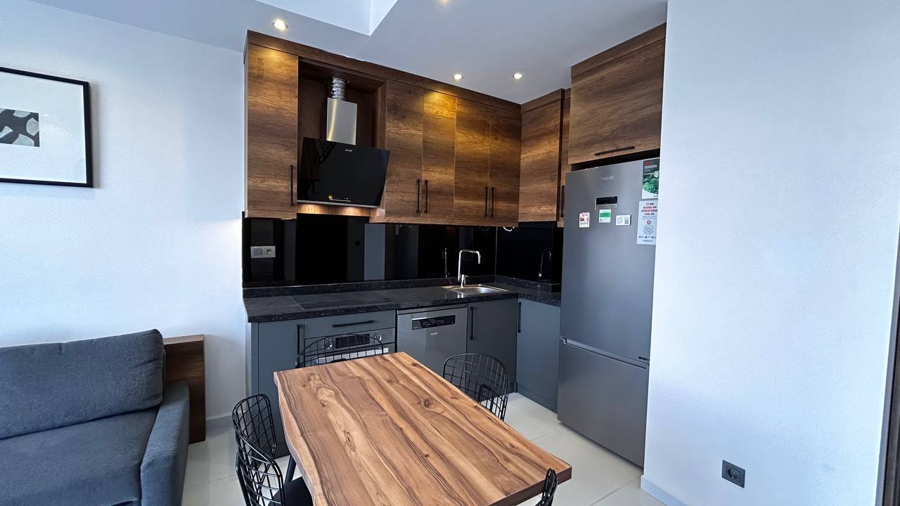 Меблированные апартаменты 1+1 в Махмутларе с видом на море, в комплексе с развитой инфраструктурой. - Фото 21