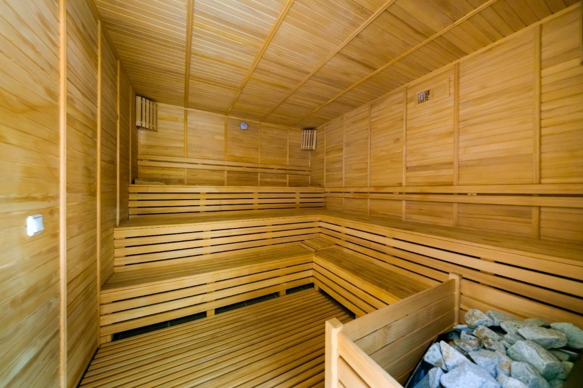 Просторная квартира 5+1 с видом на море и крепость в центре Алании. - Фото 11