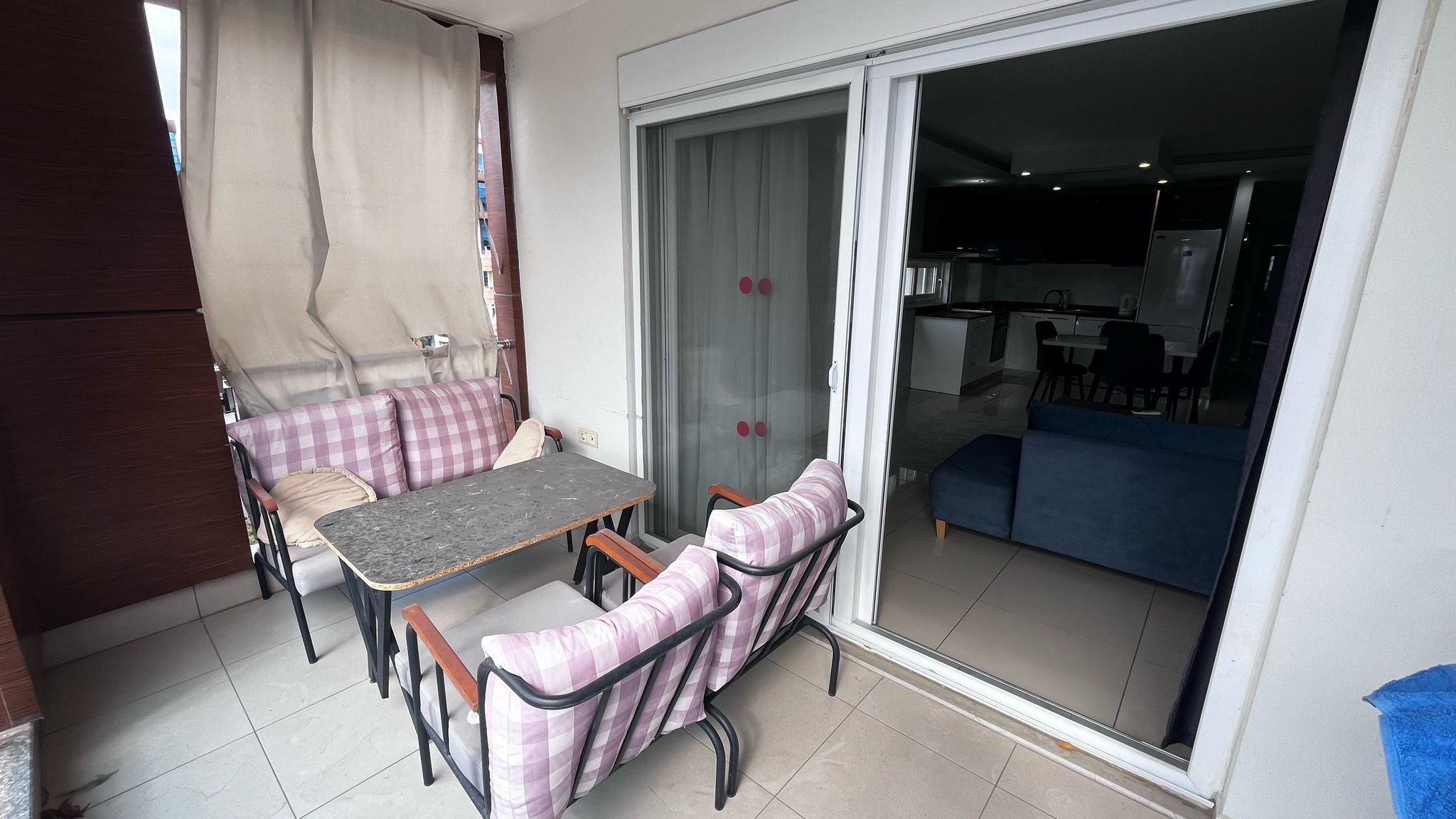 Просторная трехкомнатная квартира в районе Джикджилли. - Фото 18