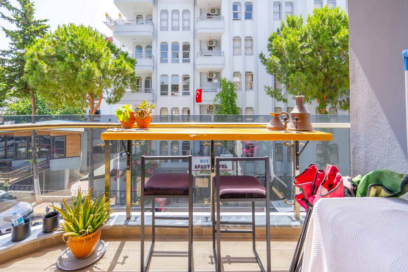 Двухкомнатная квартира с видом на город в центре Аланьи  - Фото 17