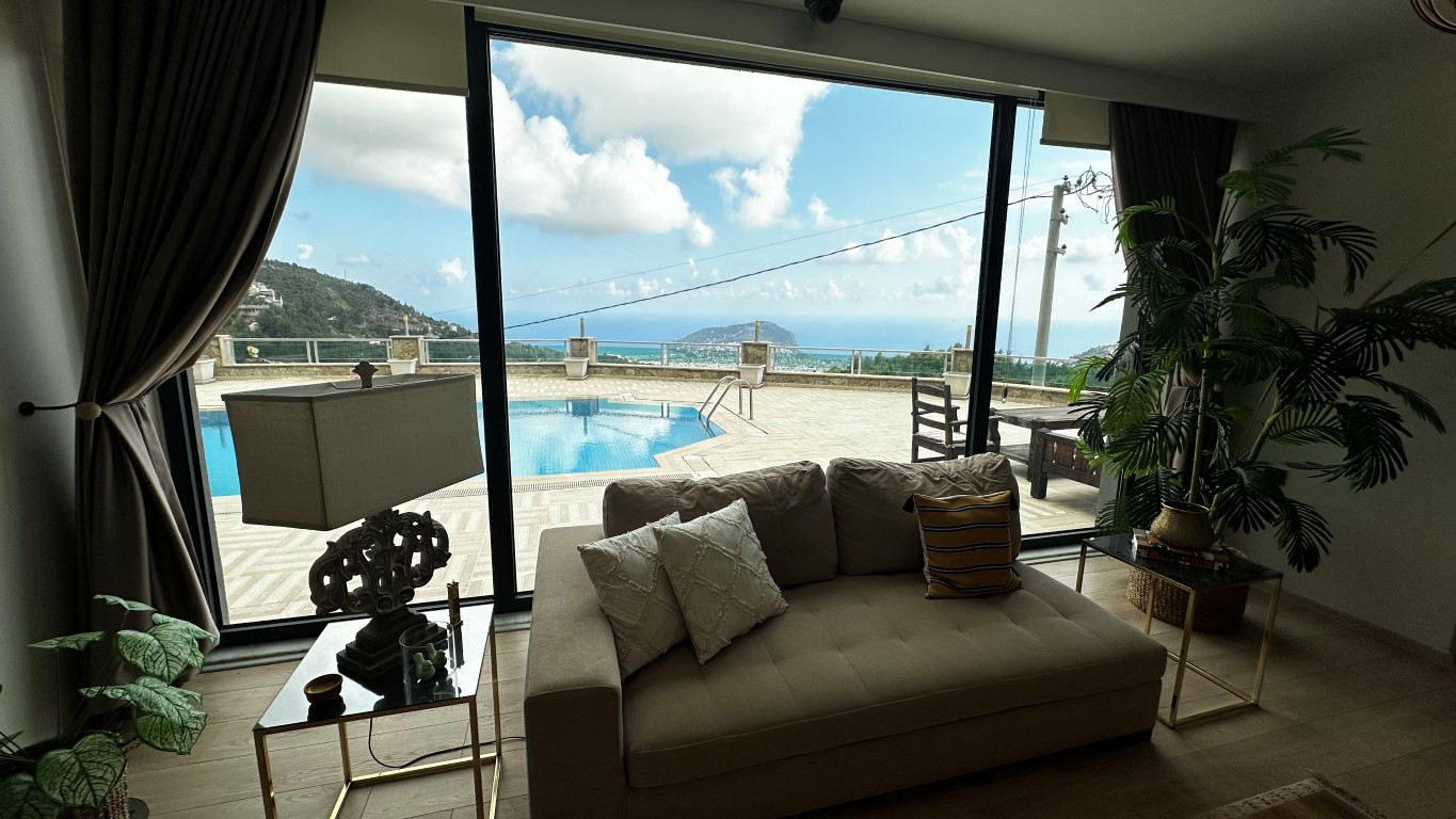 Просторная вилла с панорамным видом на море. - Фото 2