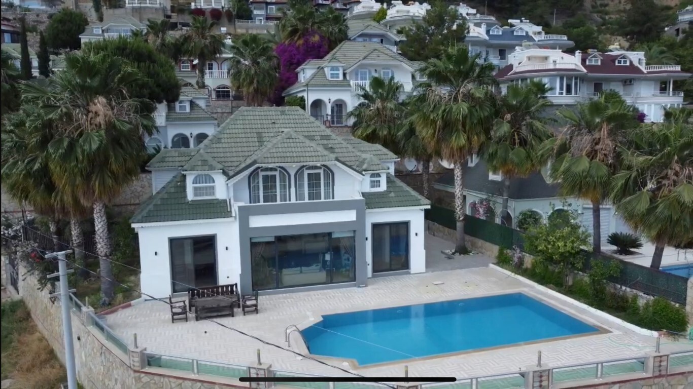 Просторная вилла с панорамным видом на море. - Фото 18