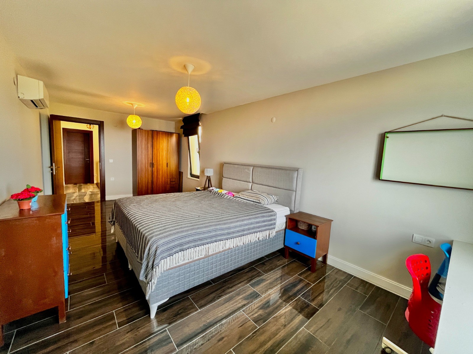 Просторная вилла с панорамным видом на море и крепость  - Фото 29