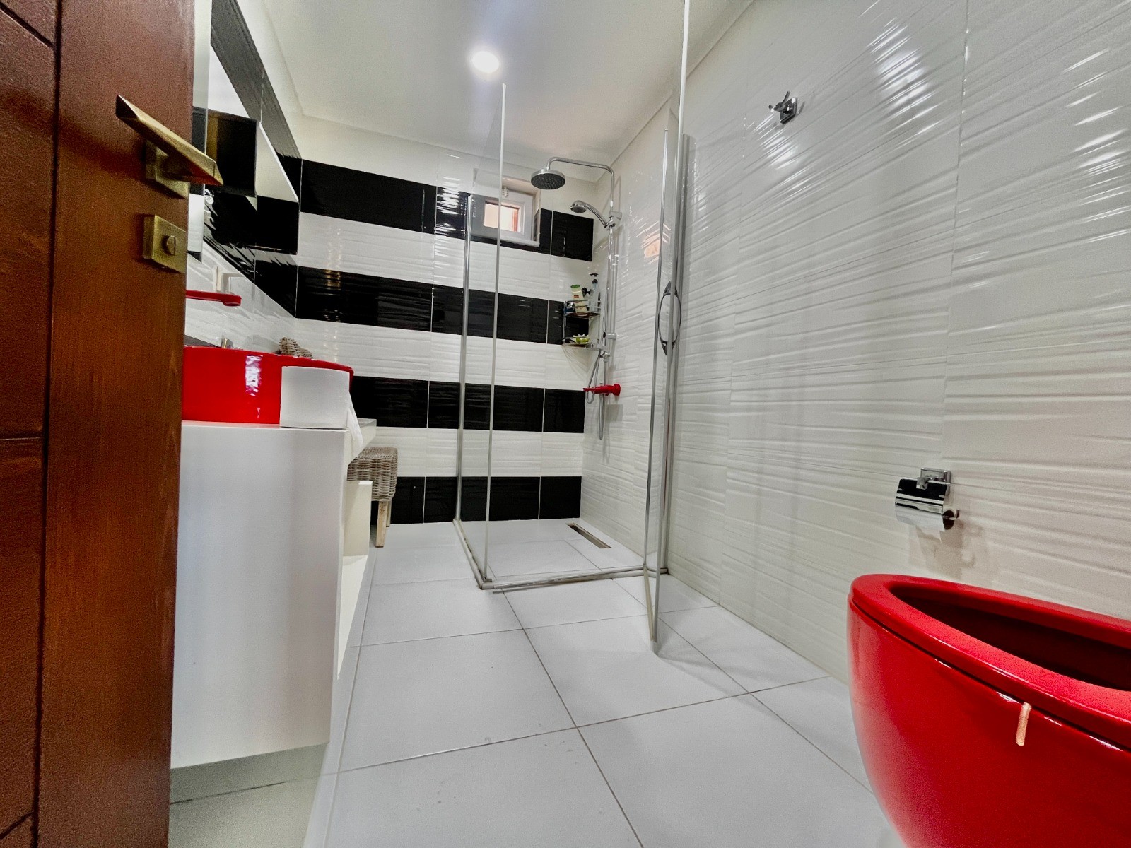 Просторная вилла с панорамным видом на море и крепость  - Фото 40