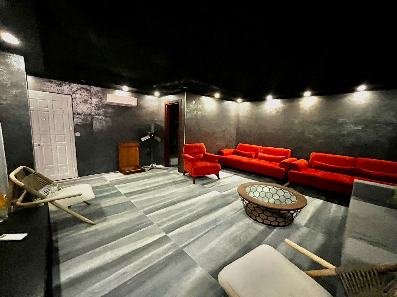 Просторная вилла с панорамным видом на море и крепость  - Фото 21