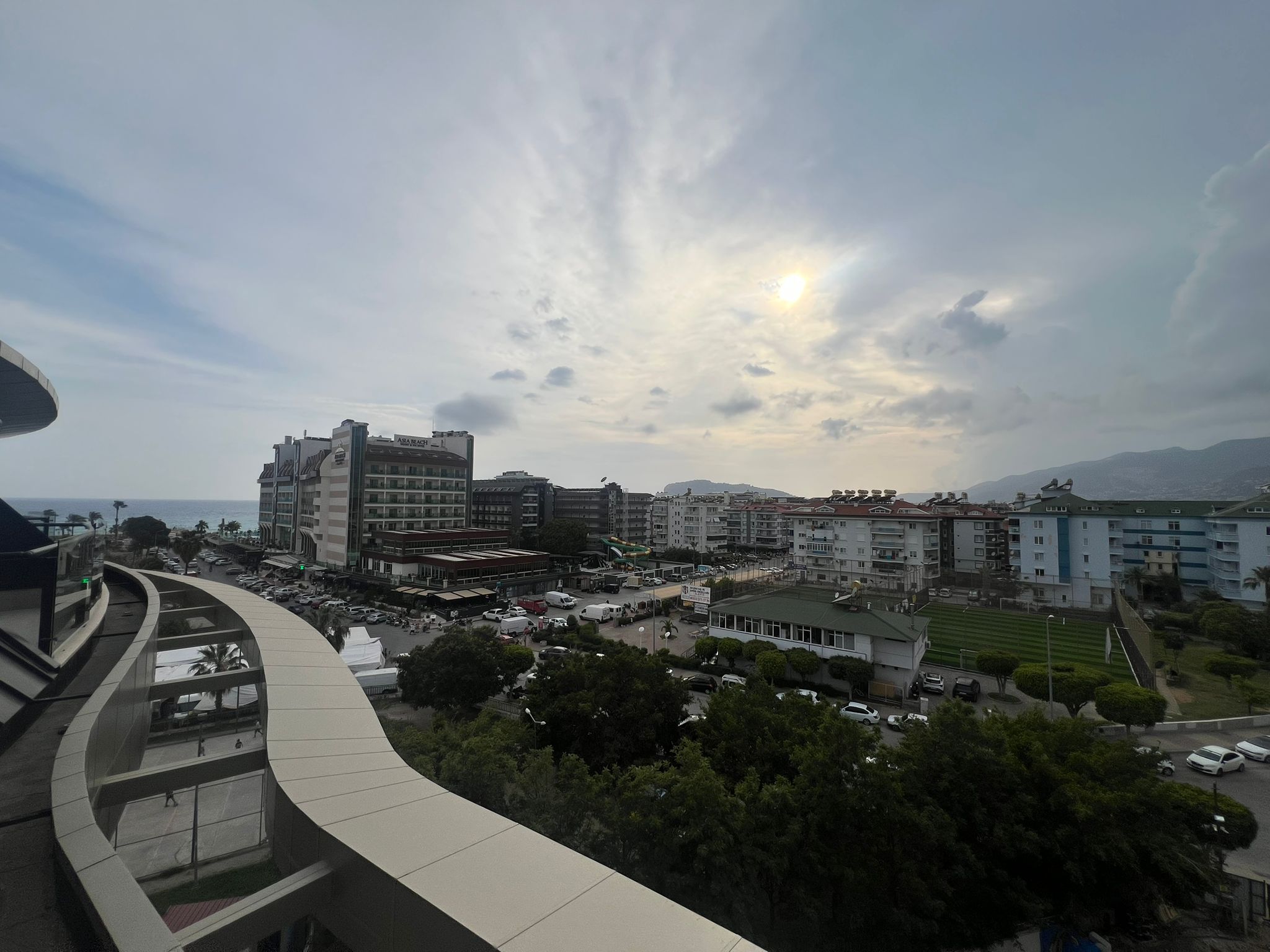 Современный жилой комплекс в европейском районе Оба в шаговой доступности до моря. - Фото 32