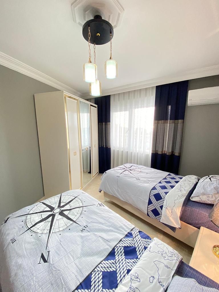 Просторная мебелированная квартира в районе Тосмур Аланья.  - Фото 8