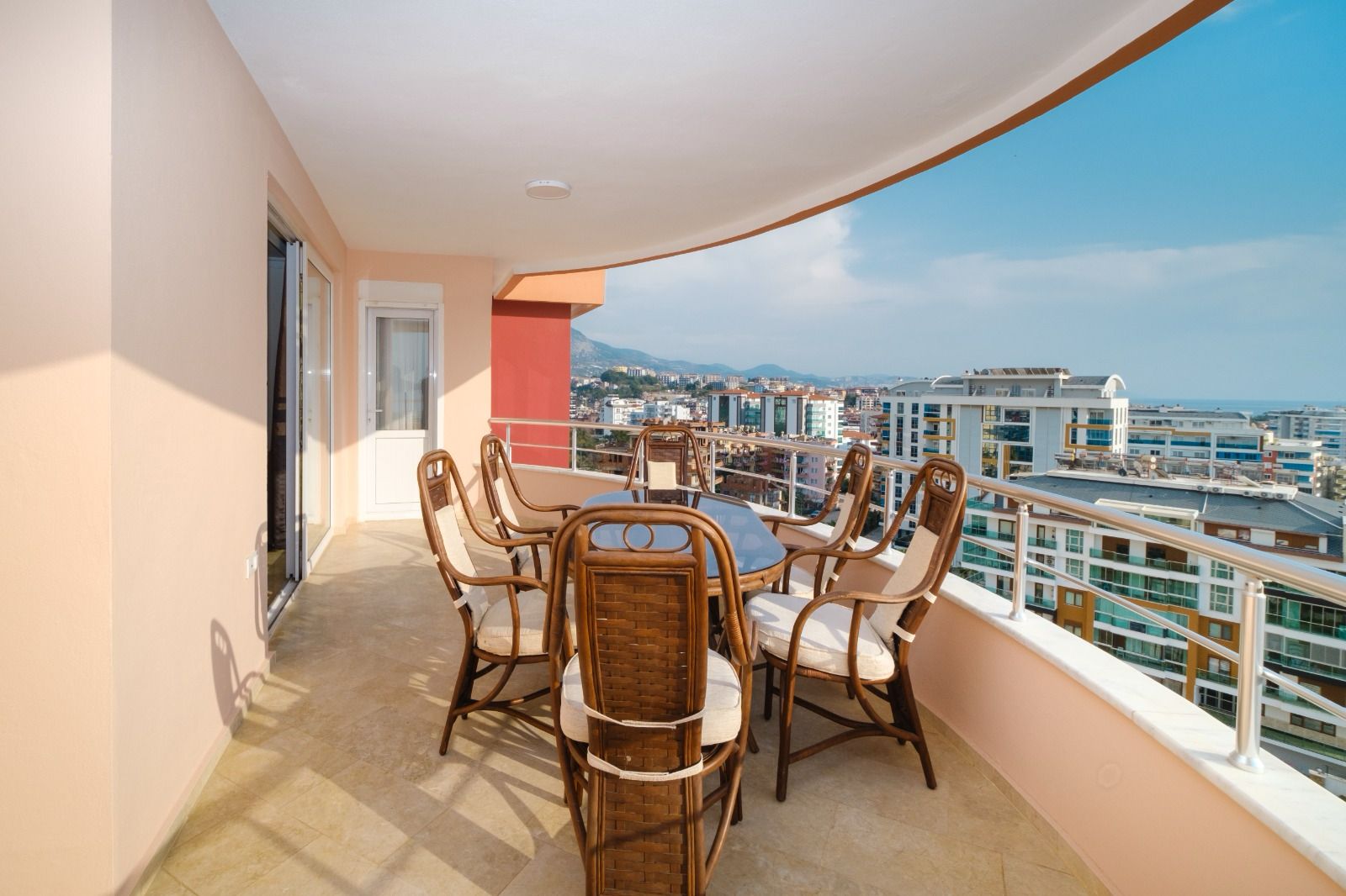 Квартира планировкой 2+1 с видом на море в районе Тосмур Аланья.  - Фото 8