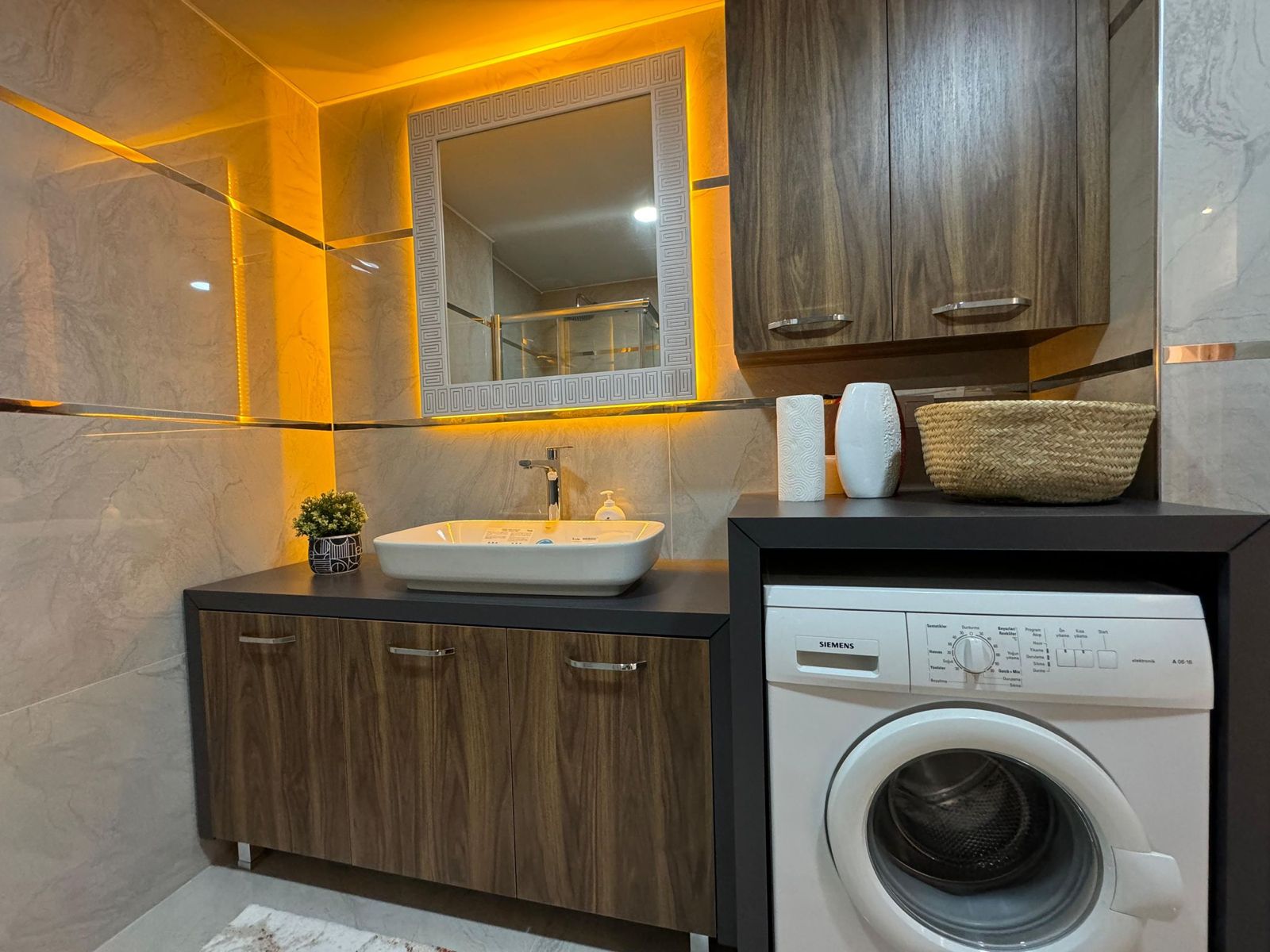 Квартира планировкой 2+1 с видом на море в районе Тосмур Аланья.  - Фото 17