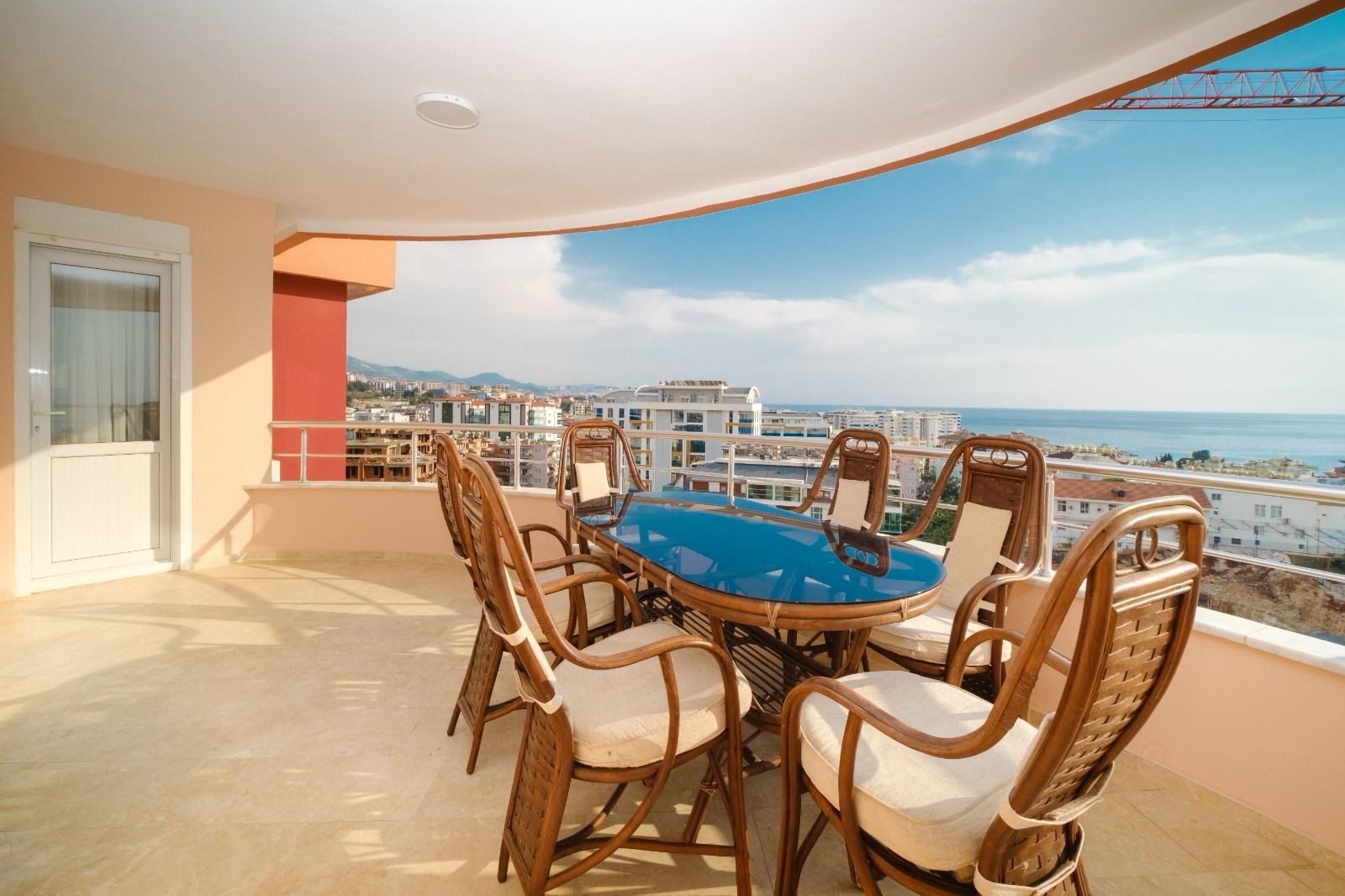 Квартира планировкой 2+1 с видом на море в районе Тосмур Аланья.  - Фото 10