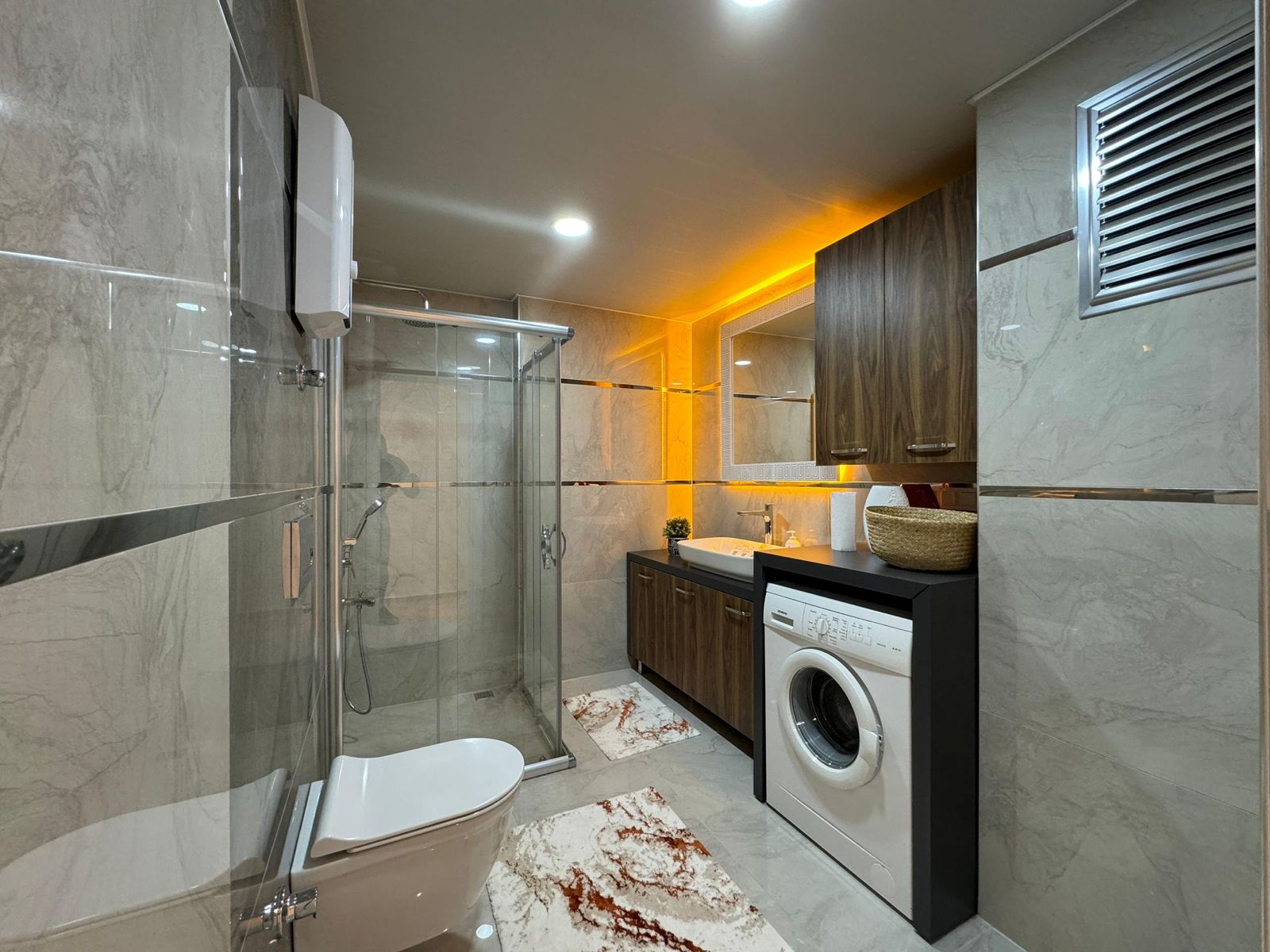 Квартира планировкой 2+1 с видом на море в районе Тосмур Аланья.  - Фото 16