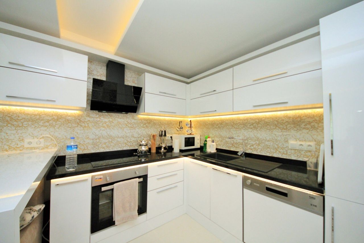 Двухкомнатная мебелированная квартира в районе знаменитого пляжа Клеопатра.  - Фото 5