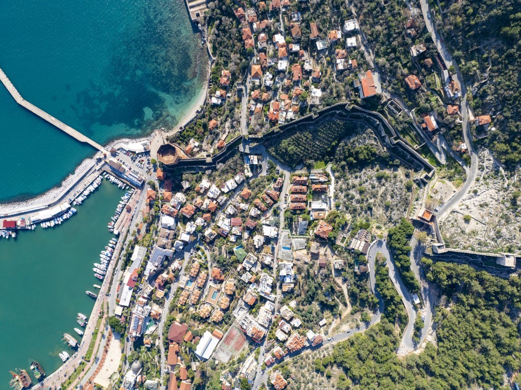 Ультра-люкс на вершине истории — новый проект в Аланье, в районе крепости. - Фото 24