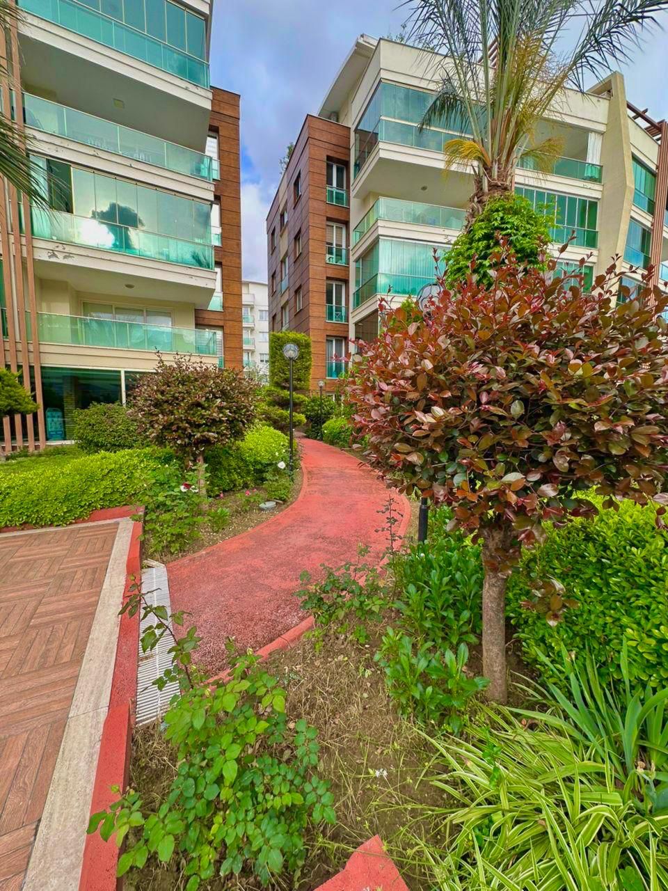 Просторная мебилированная квартира планировкой 2+1 в районе Оба Аланья  - Фото 28