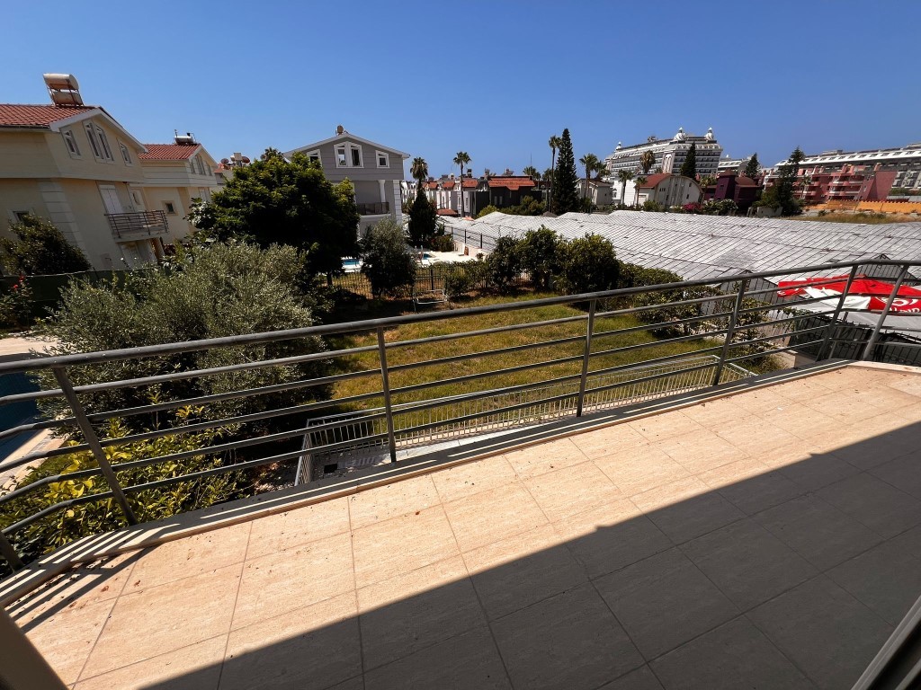 Меблированная вилла 4+1 с бассейном и садом в Конаклы, Аланья. - Фото 35