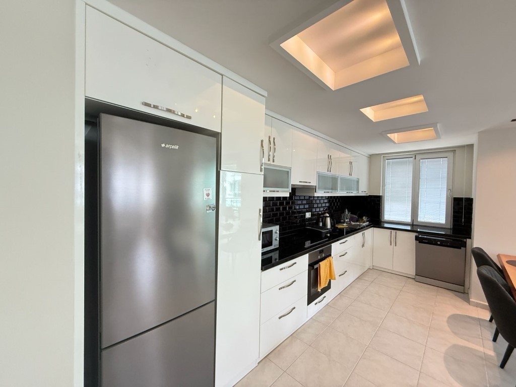 Квартира планировкой 2+1 в пешей доступности до моря — Тосмур Аланья. - Фото 28