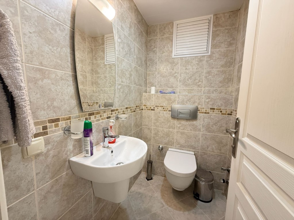 Квартира планировкой 2+1 в пешей доступности до моря — Тосмур Аланья. - Фото 44