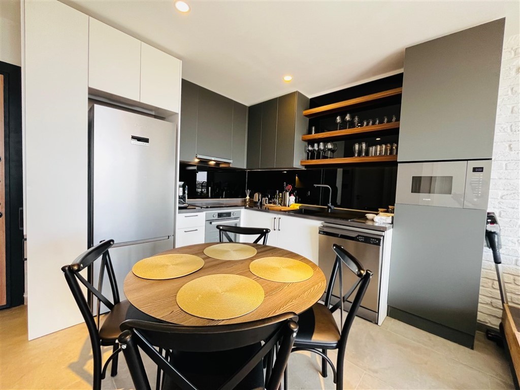 Уютные апартаменты у пляжа Клеопатра с видом на море — центр Аланьи. - Фото 2