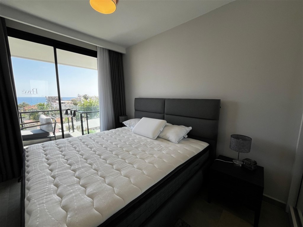 Уютные апартаменты у пляжа Клеопатра с видом на море — центр Аланьи. - Фото 12