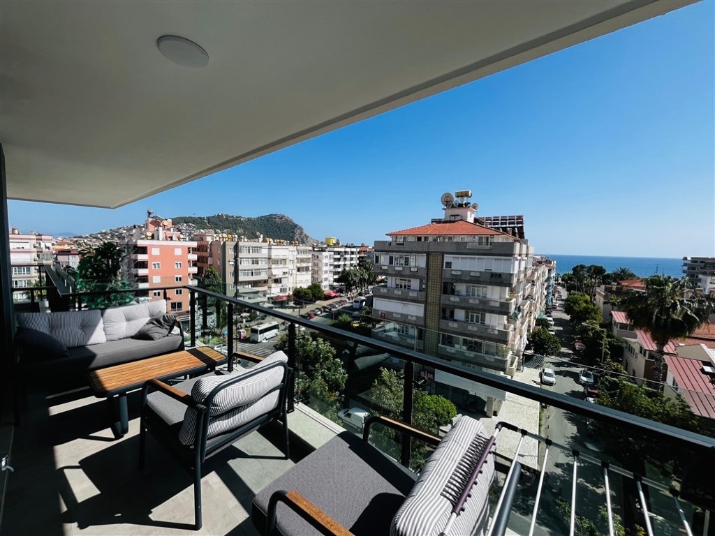 Уютные апартаменты у пляжа Клеопатра с видом на море — центр Аланьи. - Фото 8