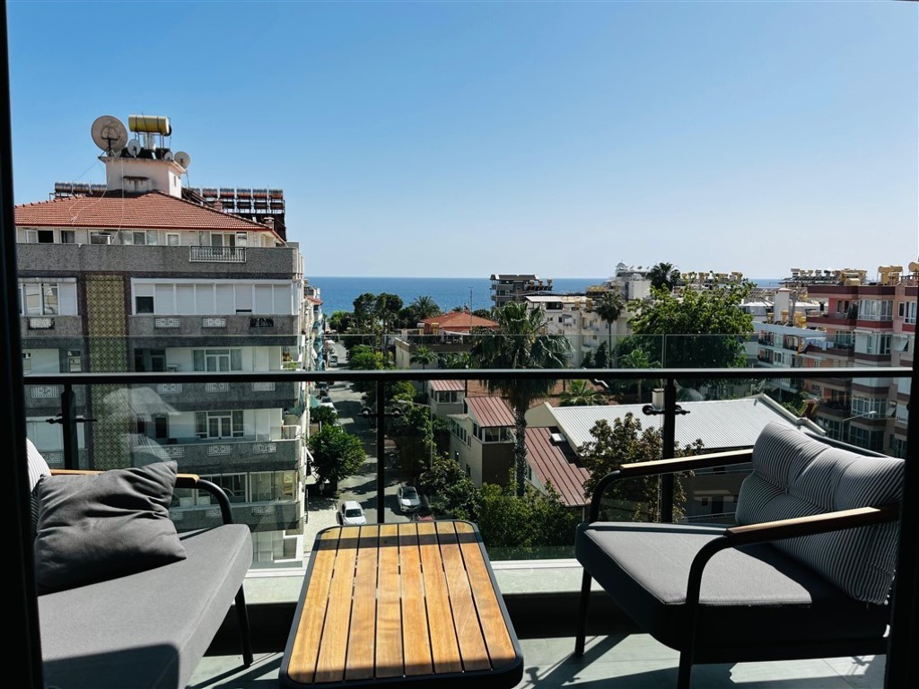 Уютные апартаменты у пляжа Клеопатра с видом на море — центр Аланьи. - Фото 7