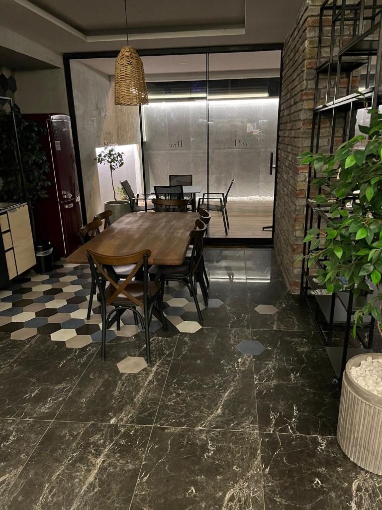 Уютные апартаменты у пляжа Клеопатра с видом на море — центр Аланьи. - Фото 21