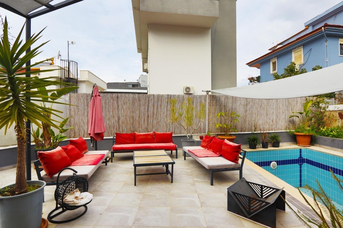 Просторная мебелированная вилла планировкой  5+1  в районе Каргыджак Аланья. - Фото 28