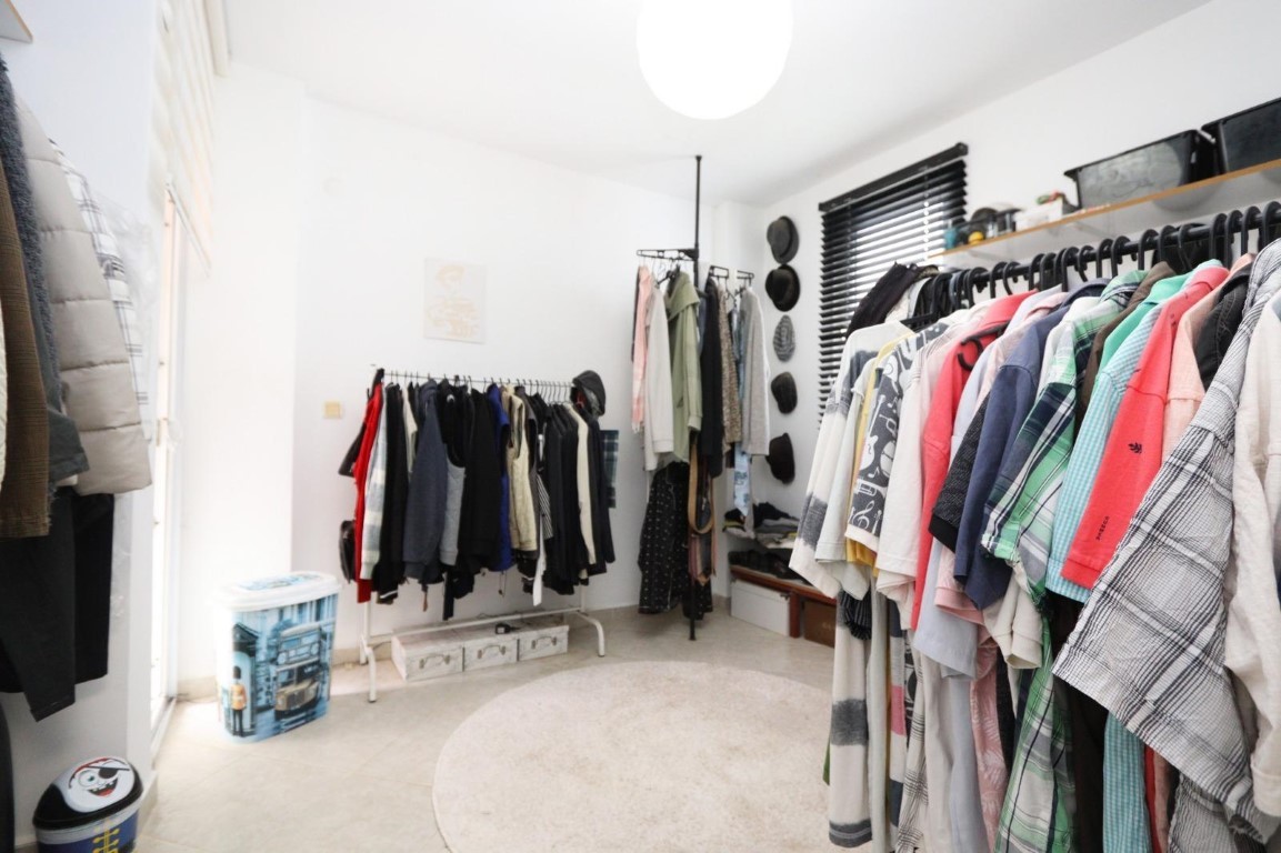 Просторная мебелированная вилла планировкой  5+1  в районе Каргыджак Аланья. - Фото 11