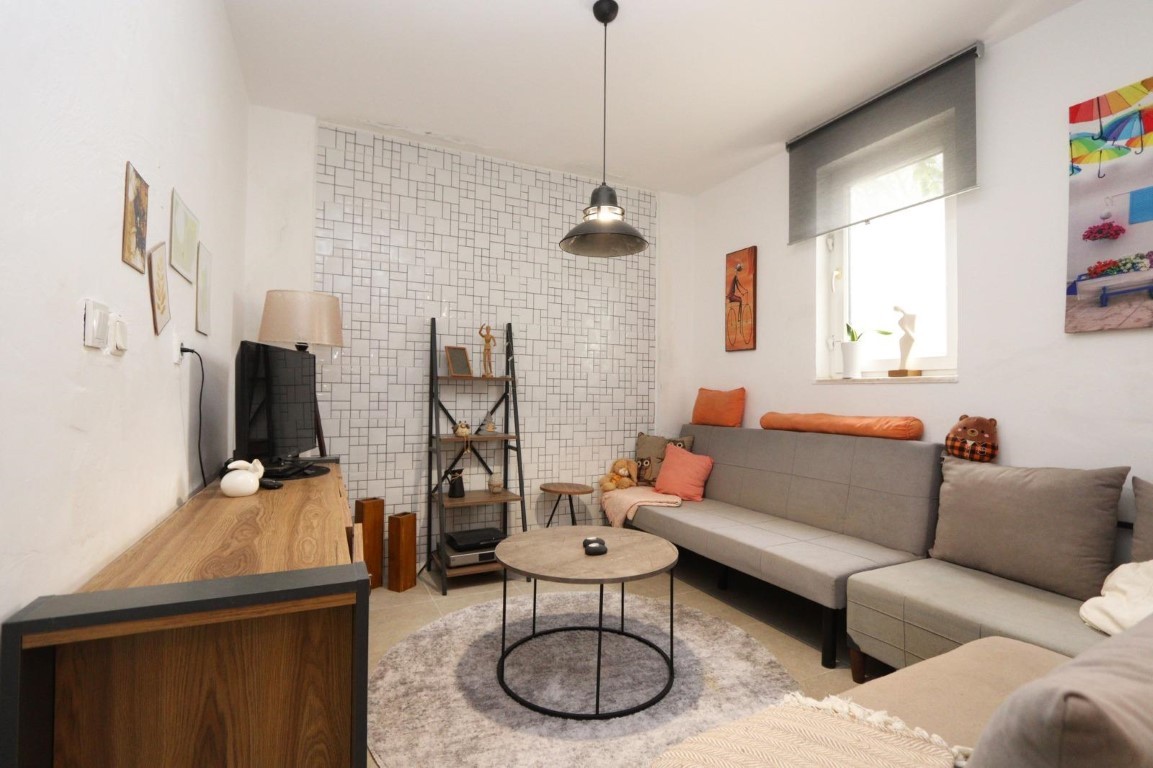 Просторная мебелированная вилла планировкой  5+1  в районе Каргыджак Аланья. - Фото 14