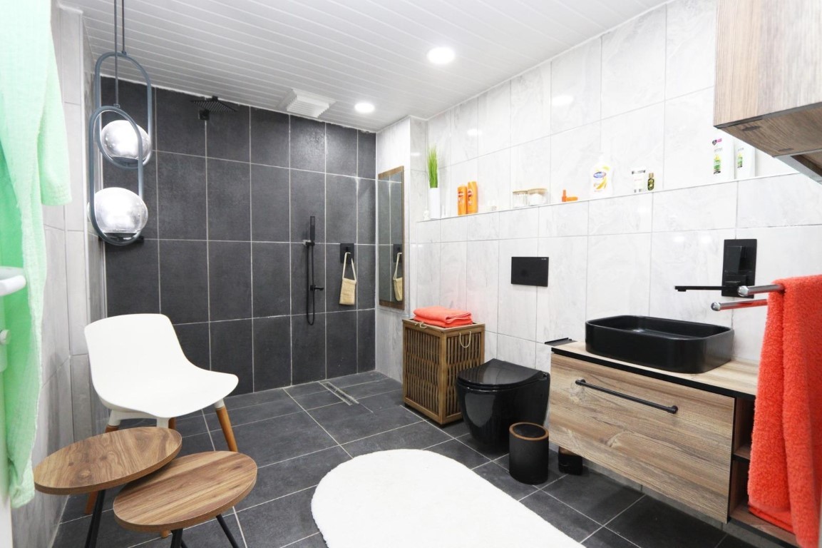 Просторная мебелированная вилла планировкой  5+1  в районе Каргыджак Аланья. - Фото 19