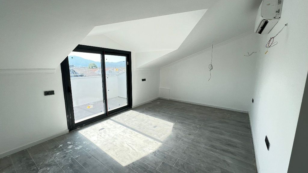 Просторная вилла с личным бассейном планировкой 5+1 Фетхие Турция.  - Фото 9