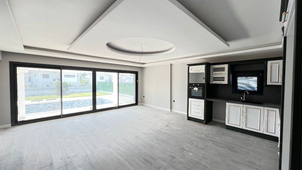 Просторная вилла с личным бассейном планировкой 5+1 Фетхие Турция.  - Фото 13