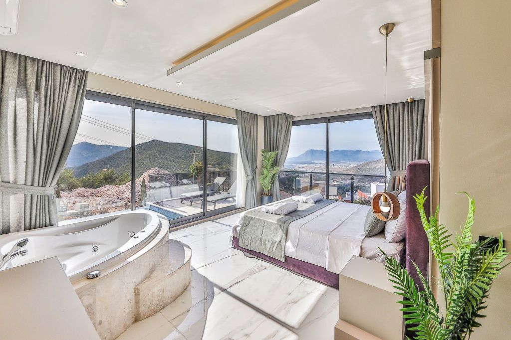 Шикарная вилла с видом на море и горы в Фетхие. - Фото 27