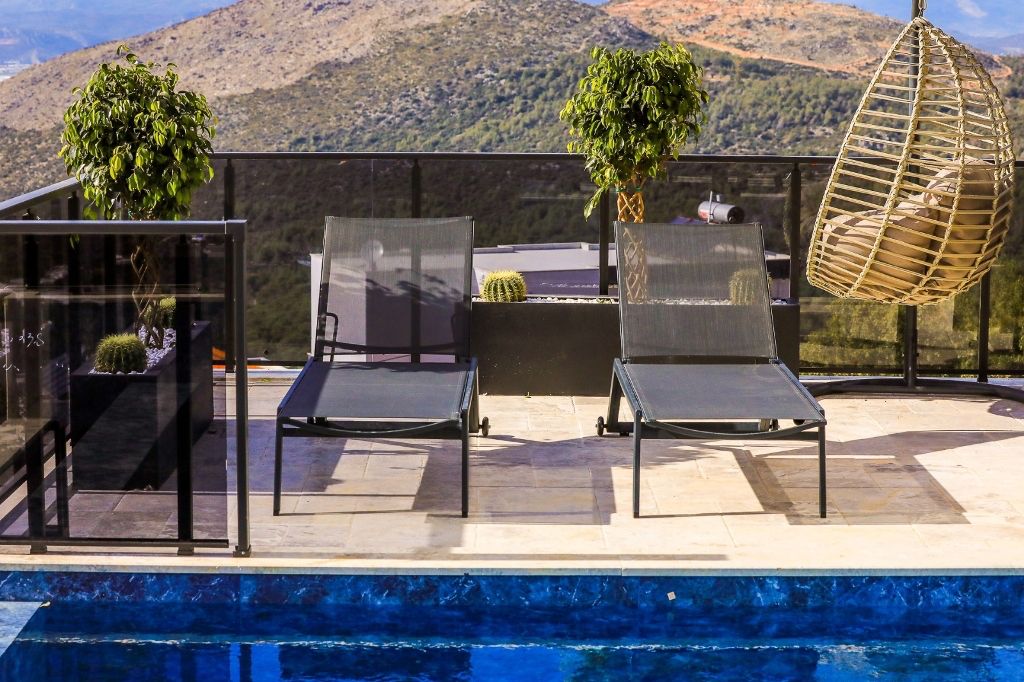 Шикарная вилла с видом на море и горы в Фетхие. - Фото 18