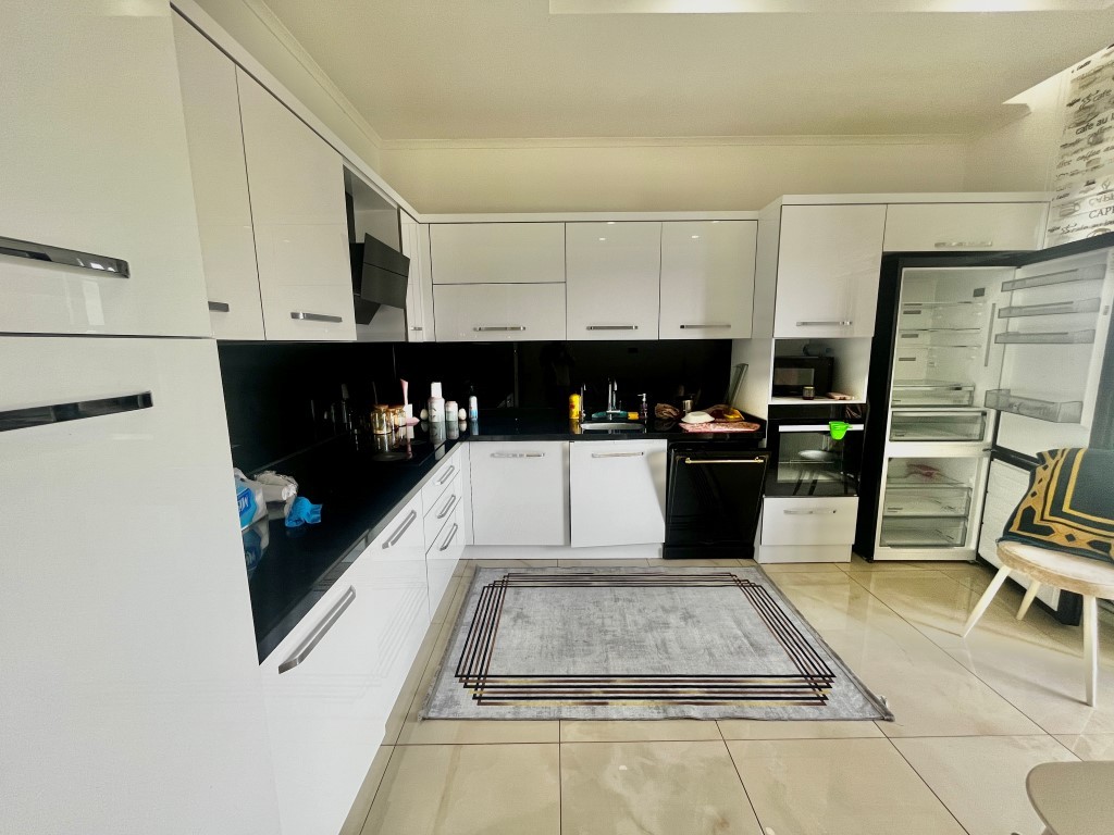 Просторная мебилированная квартира планировкой 3+1 район Оба Аланья.  - Фото 13