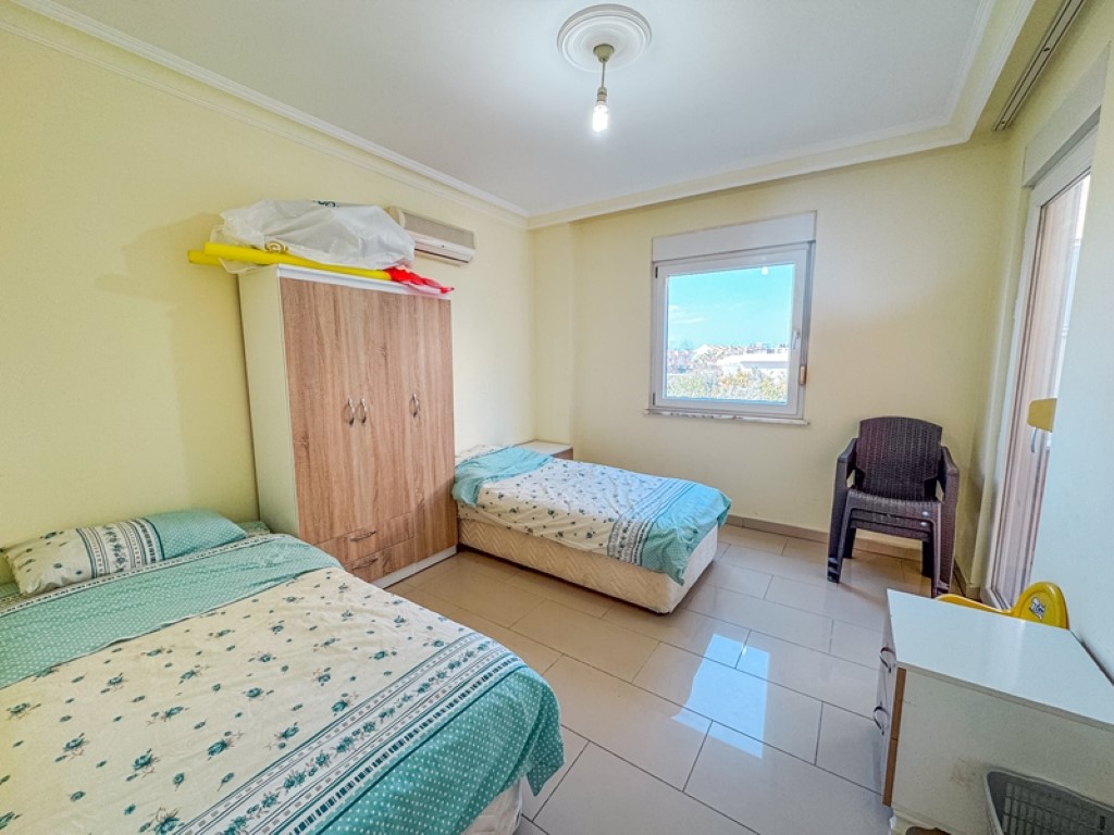 Просторная трехкомнатная квартира в районе Демирташ Аланья.  - Фото 21