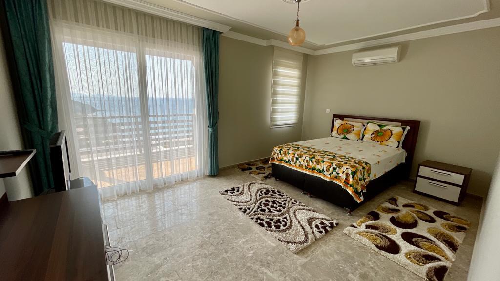 Просторная мебилированная вилла в Бодруме с видом на море.  - Фото 26