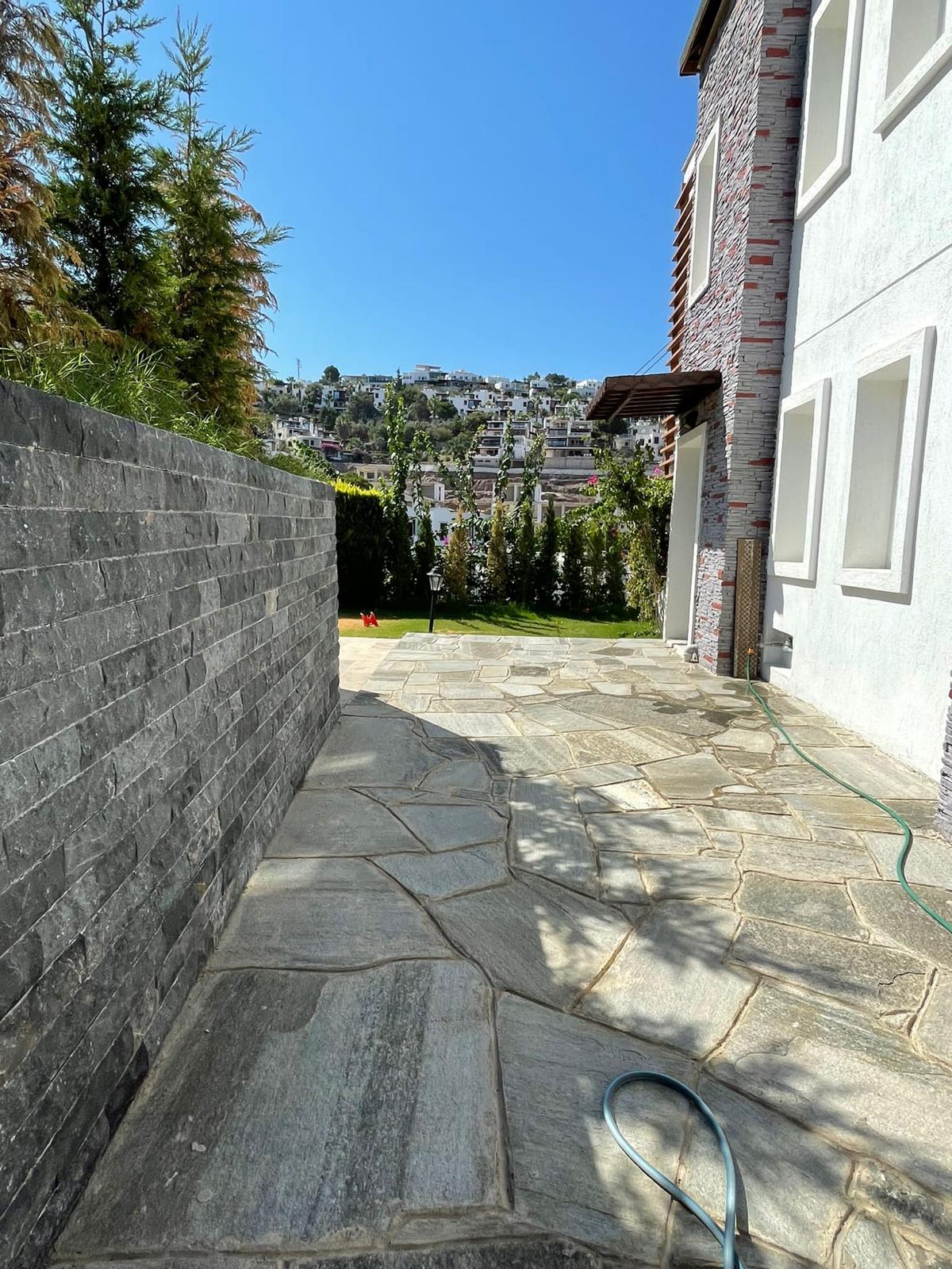 Просторная мебилированная вилла в Бодруме с видом на море.  - Фото 38