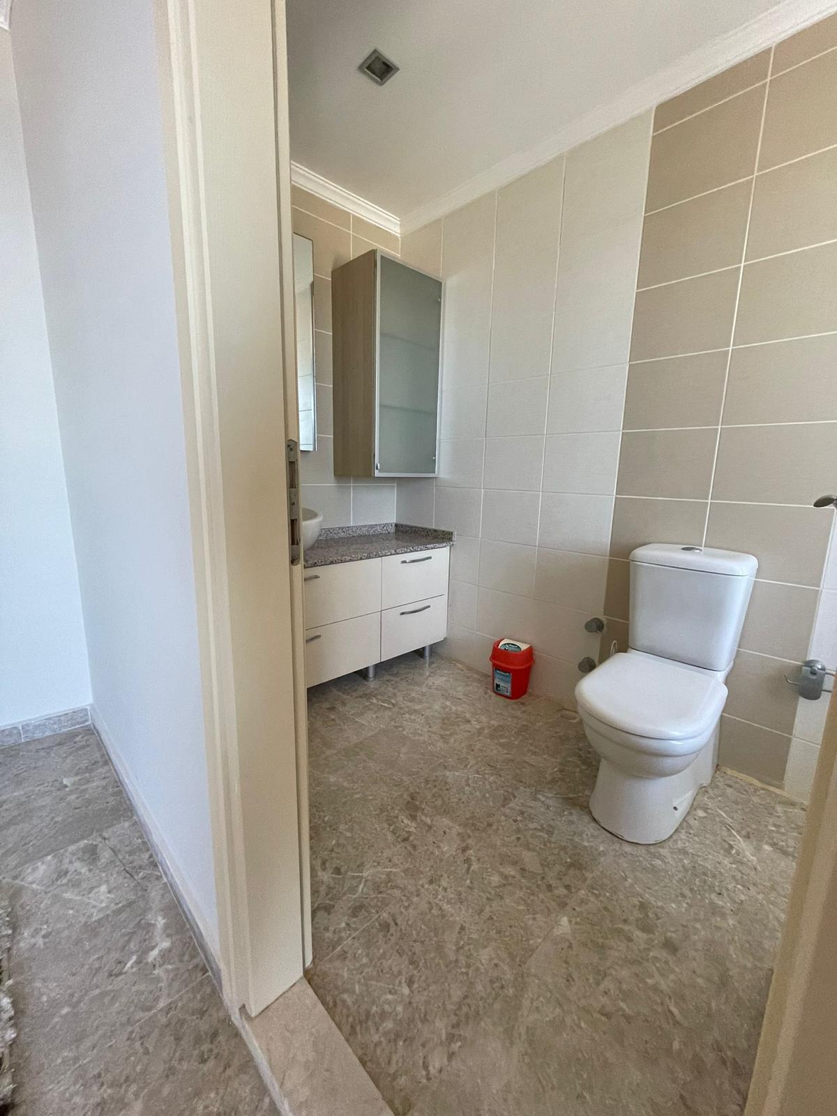 Просторная мебилированная вилла в Бодруме с видом на море.  - Фото 29