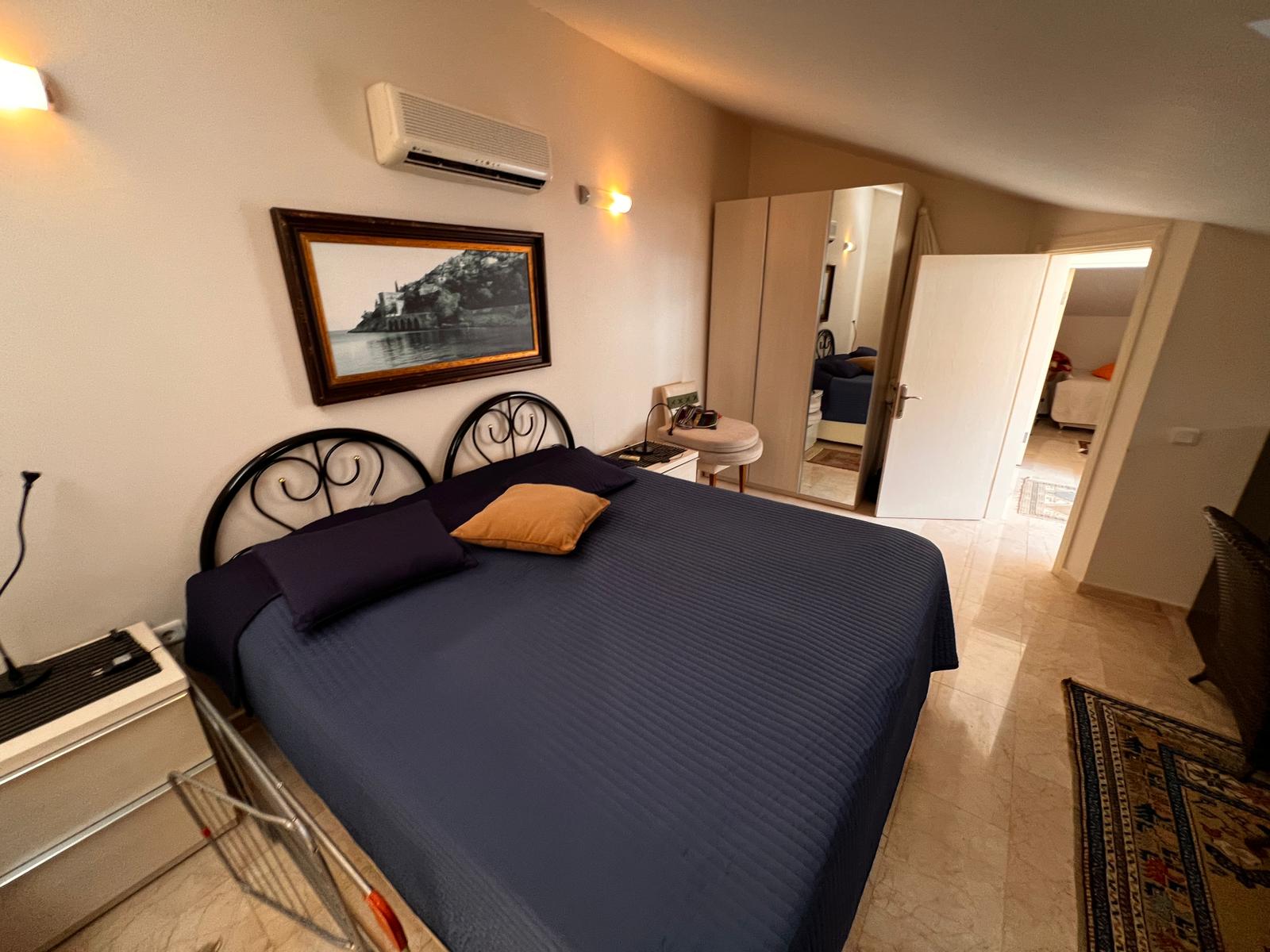 Вилла с видом на море и город район Бекташ Аланья.  - Фото 14