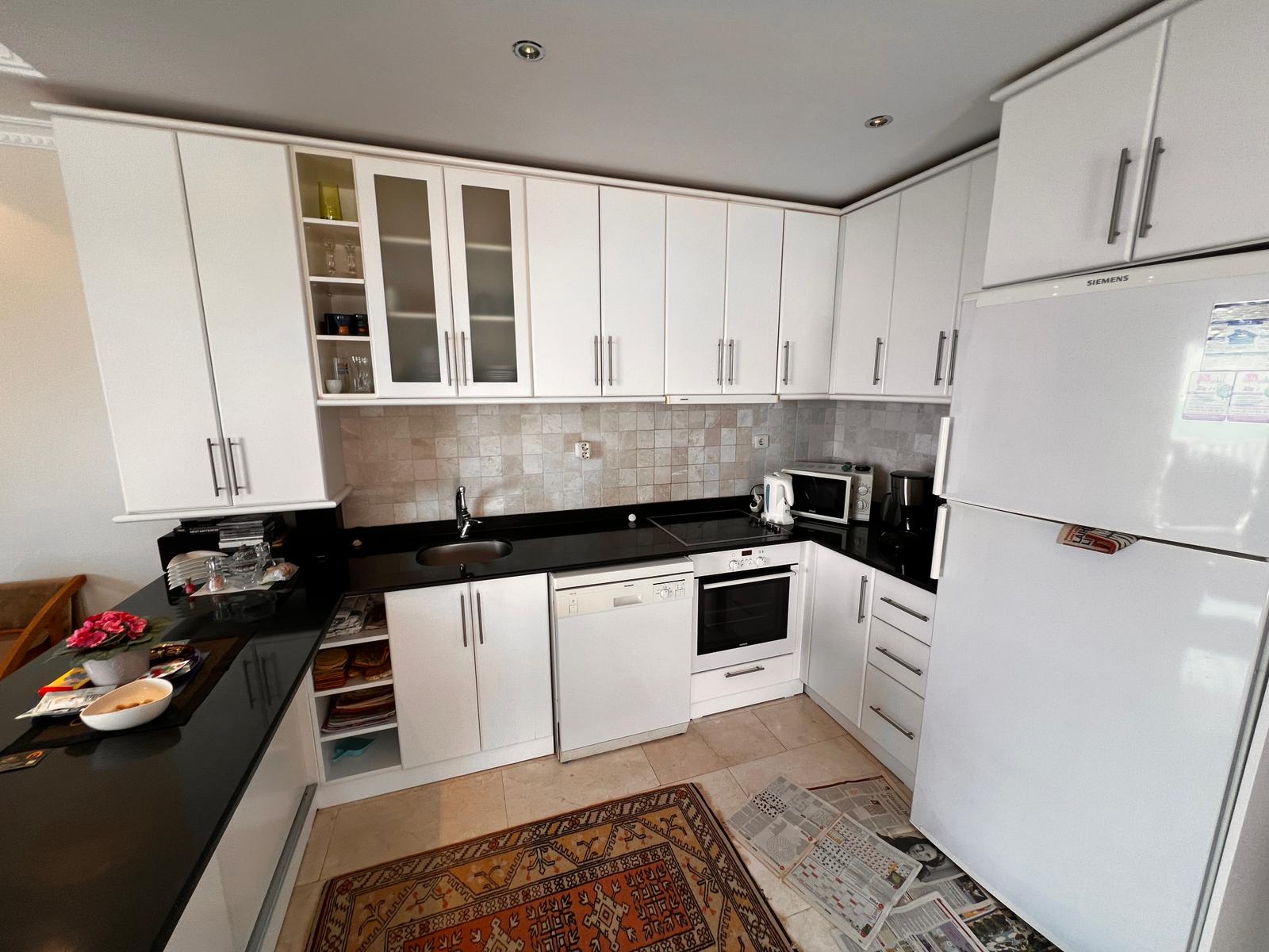 Вилла с видом на море и город район Бекташ Аланья.  - Фото 9