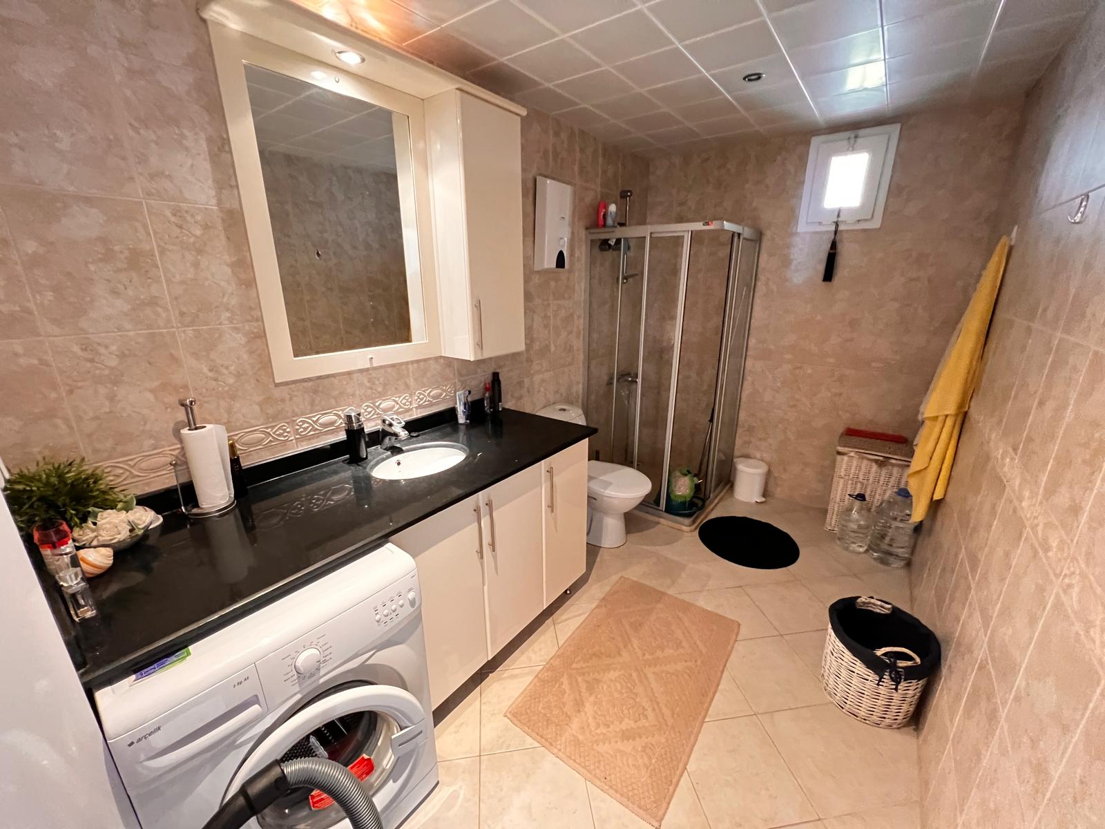 Вилла с видом на море и город район Бекташ Аланья.  - Фото 19