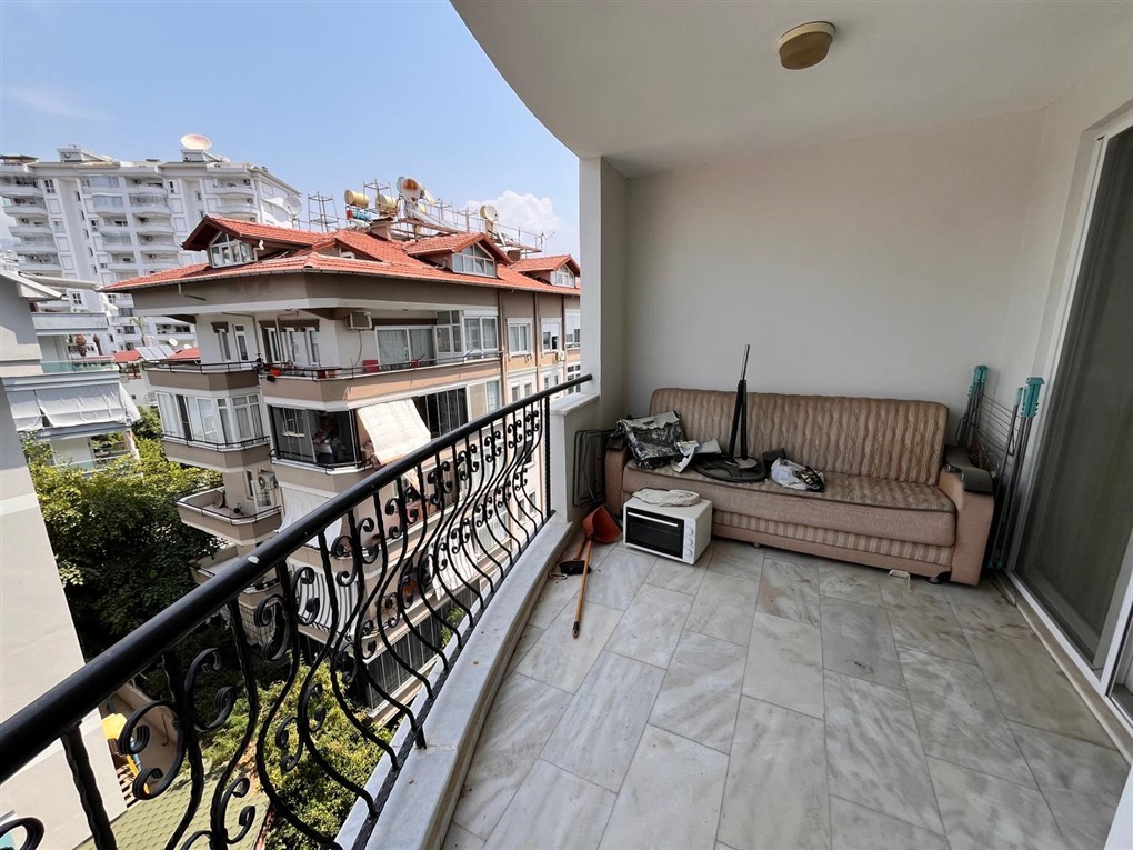 Квартира планировкой 2+1 c видом на бассейн район Джикджилли Аланья. - Фото 29